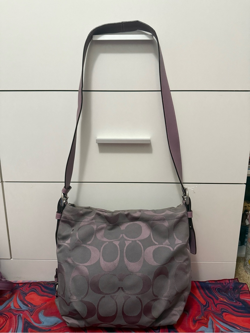 Vintage Coach Madison Optic Art Sateen Lilac Lavender Crossbody Hobo Bag F15067